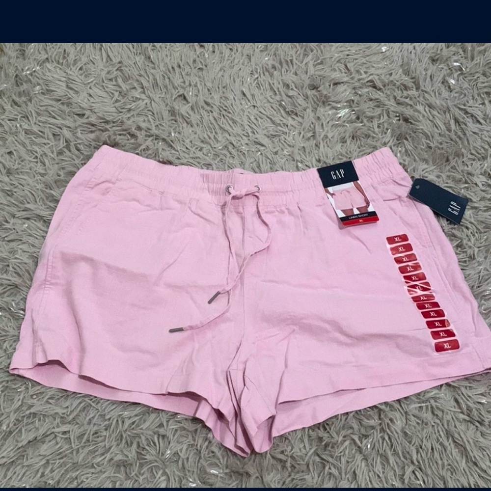Gap shorts